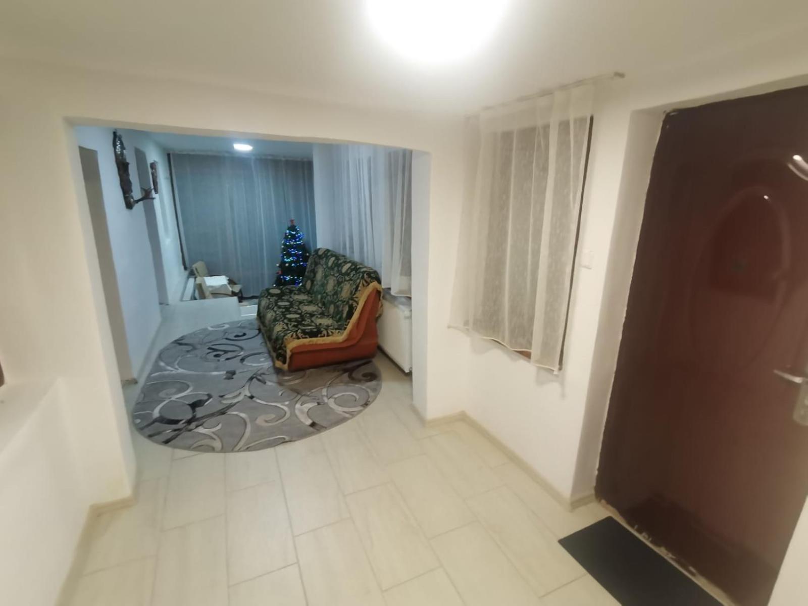 Villa Casa La Rusu à Lupeni  Extérieur photo